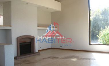 Casa en Arriendo en Santa Maria de Manquehue