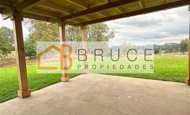 Casa en Arriendo en Ruta U 55 km 15