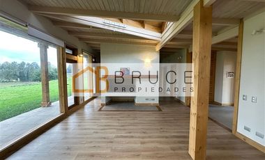 Casa en Arriendo en Ruta U 55 km 15