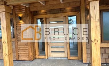 Casa en Arriendo en Ruta U 55 km 15