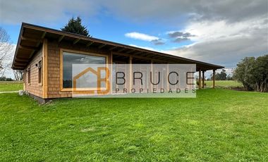 Casa en Arriendo en Ruta U 55 km 15