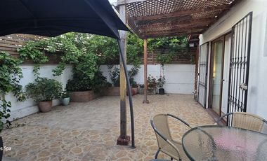 Casa en Venta en Los Ciruelos / Av. Tobalaba