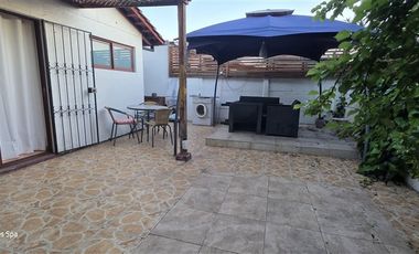 Casa en Venta en Los Ciruelos / Av. Tobalaba