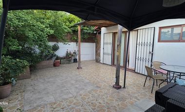 Casa en Venta en Los Ciruelos / Av. Tobalaba