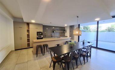 Departamento en Venta en El Rodeo 1950