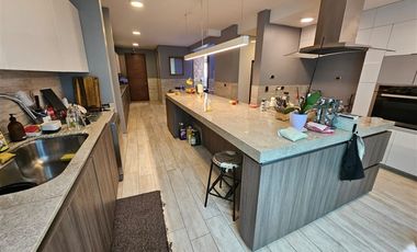 Casa en Venta en Punta de aguila 4445