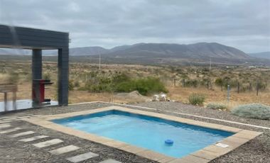 Casa en Venta en Condominio rocas del mar 566