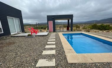 Casa en Venta en Condominio rocas del mar 566