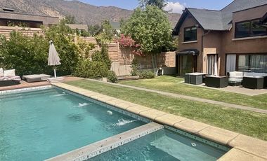 Casa en Venta en La Plaza / San Carlos De Apoquindo