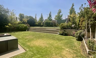 Casa en Venta en La Plaza / San Carlos De Apoquindo