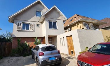 Casa en Venta en QUILIN NORTE CON MATÍAS COUSIÑO