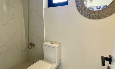 Casa en Venta en Carlos Peña Otaegui / Colina Del Peumo