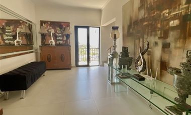 Casa en Venta en Carlos Peña Otaegui / Colina Del Peumo