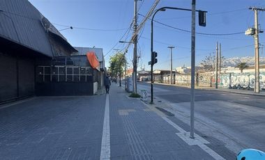 Sitio en Venta en Av Concha y Toro