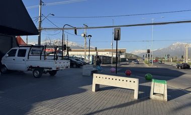 Local Comercial en Venta en Av Concha y Toro