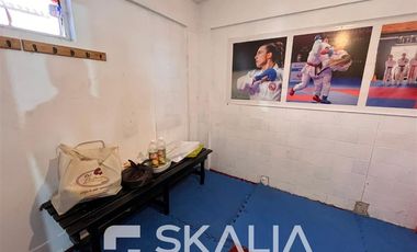 Local Comercial en Venta en Heras con Salas, sector industrial