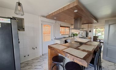 Casa en Arriendo en El Guayacan 7500