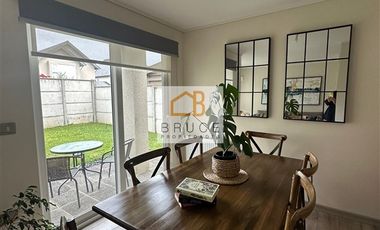 Casa en Venta en Santiago Rosas