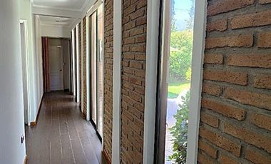 Casa en Venta en Longitudinal con Las Perdices