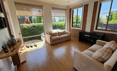 Casa en Venta en Longitudinal con Las Perdices