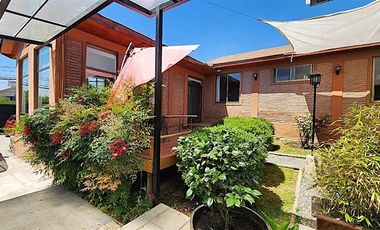 Casa en Venta en Longitudinal con Las Perdices