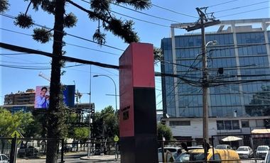 Local Comercial en Arriendo en Av. Kennedy - Alto Las Condes