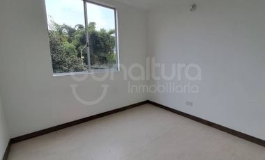 ARRIENDO de APARTAMENTO en LA ESTRELLA