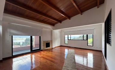 VENTA de CASAS en LA CALERA