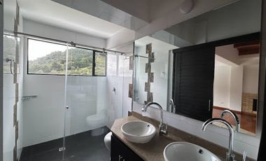 VENTA de CASAS en LA CALERA