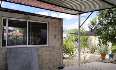 Casa con amplio terreno en venta en Ucú