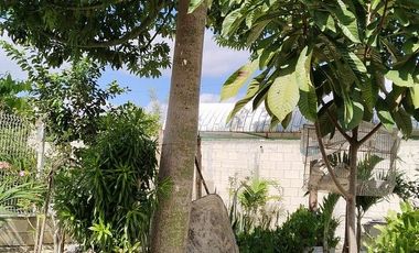 Casa con amplio terreno en venta en Ucú