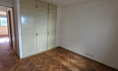 LIBERTAD 1126: depto. 4amb.   depend.   cochera opc.