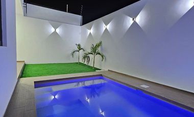 RESIDENCIA EN VENTA 4 RECÁMARAS, 4.5 BAÑOS, COCHERA PARA 2 AUTOS.