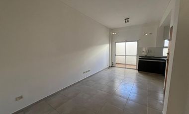 Departamento dos ambientes con patio alquiler Villa Dominico