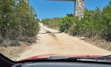 TERRENO 1A LINE DE PLAYA KM 23.5 CARRETERA A TELCHAC
