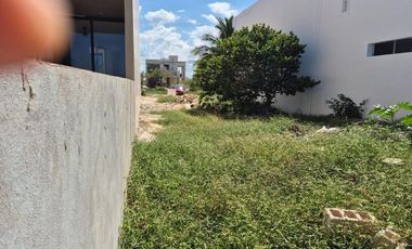 TERRENO 1A LINE DE PLAYA KM 23.5 CARRETERA A TELCHAC