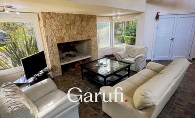 Casa en Venta y Alquiler Temporario en Cariló con pileta