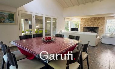 Casa en Venta y Alquiler Temporario en Cariló con pileta