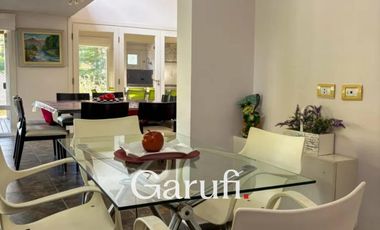 Casa en Venta y Alquiler Temporario en Cariló con pileta