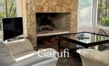 Casa en Venta y Alquiler Temporario en Cariló con pileta