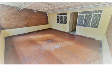 APARTAMENTO EN ARRIENDO EN LAGOS 3