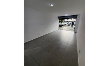 Se arrienda local en la avenida 80