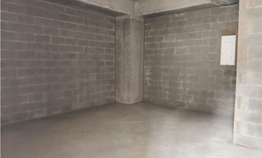 Se Arriendan Locales en Terrazas del Rio para estrenar