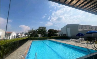 SE VENDE CASA EN CIUDAD COUNTRY JAMUNDI