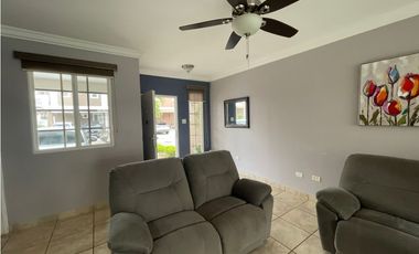 BRISAS DEL GOLF / PH EVEREST / 207M / 2 HABITACION / AMOBLADO