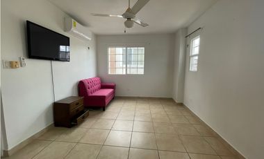 BRISAS DEL GOLF / PH EVEREST / 207M / 2 HABITACION / AMOBLADO