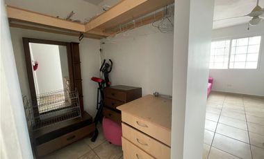 BRISAS DEL GOLF / PH EVEREST / 207M / 2 HABITACION / AMOBLADO