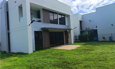 BRISAS DEL GOLF / PH RIVERWALK / 529M / 3 HABITACION / LINEA BLANCA