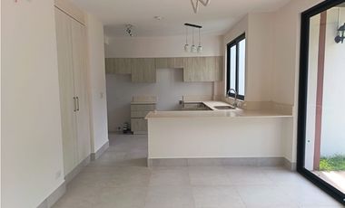 BRISAS DEL GOLF / PH RIVERWALK / 529M / 3 HABITACION / LINEA BLANCA