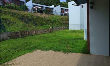 ALQUILER DE CASA BRISAS DEL GOLF PH RIVERWALK A ESTRENAR LINEA BLANCA